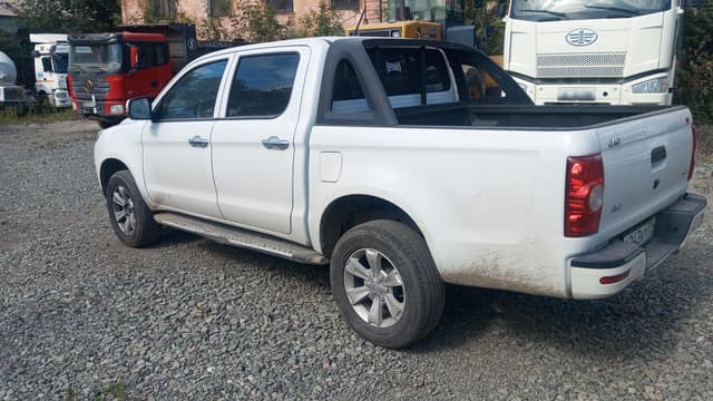 Jac T6 - 4
