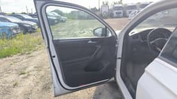 Volkswagen Tiguan - 8
