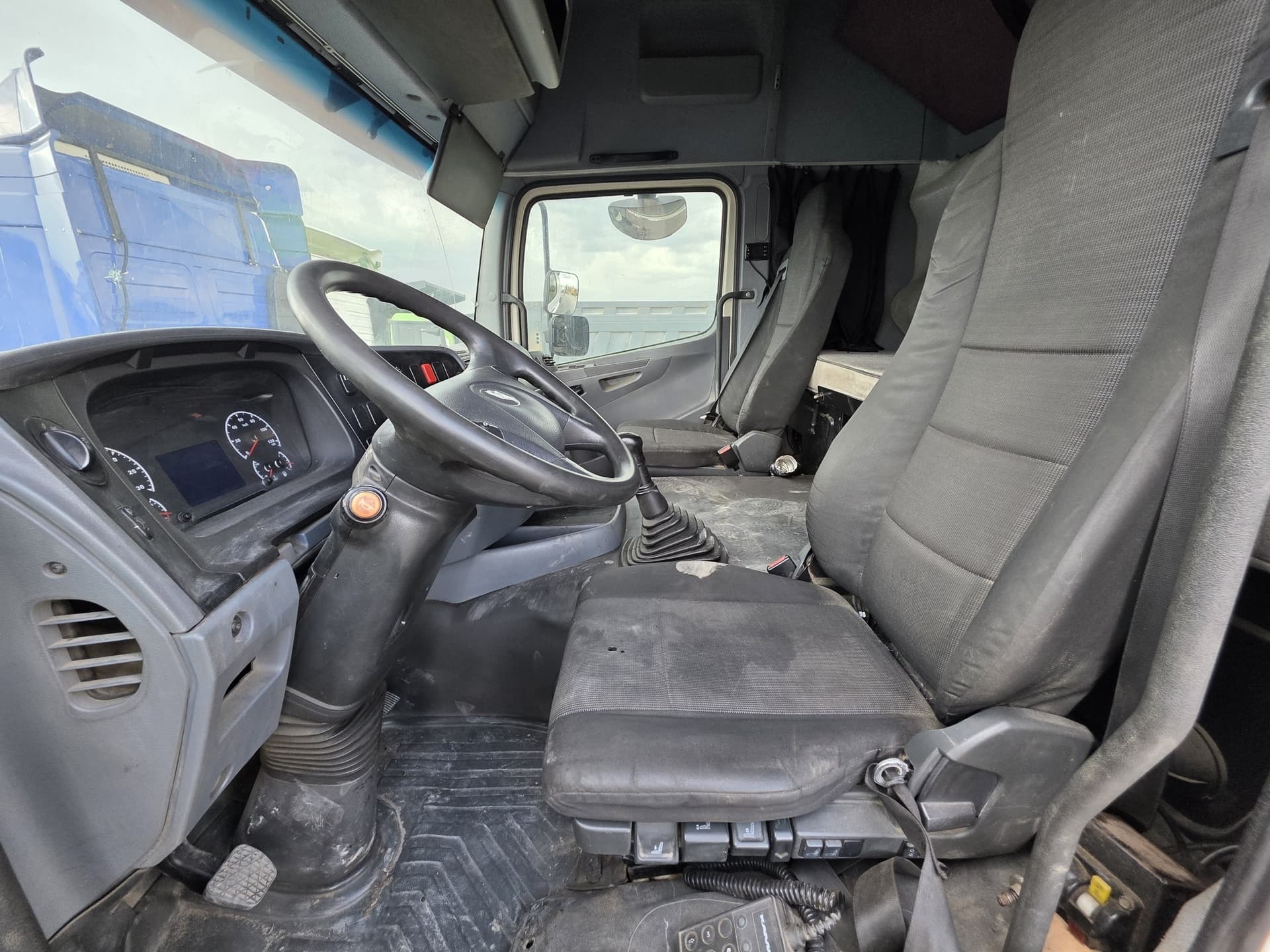 Камаз 5490 4x2 Седельный тягач - 6