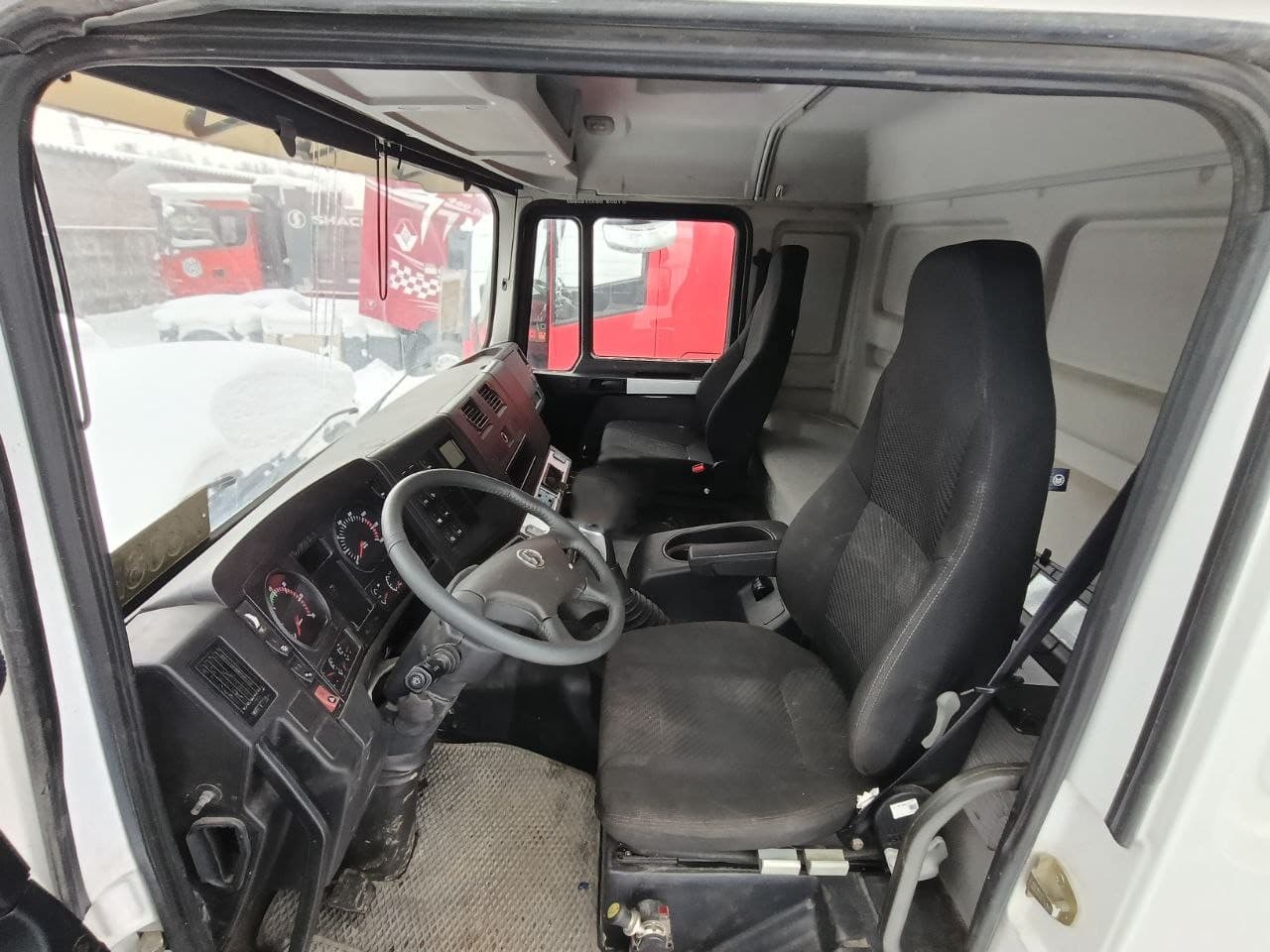 Shacman (Shaanxi) SX3258DT384C 6x4 Самосвал - 5