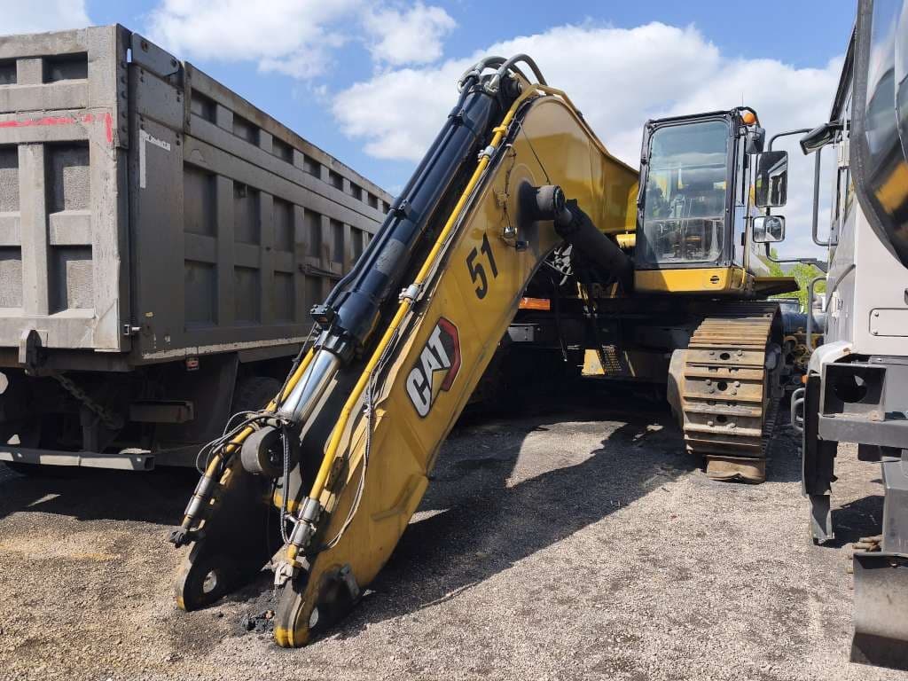 Caterpillar 395 Экскаватор - 1