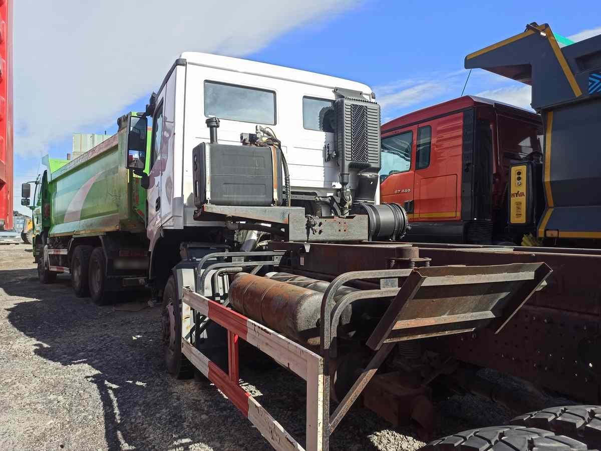 Beiben ND* 6x6 Самосвал - 4
