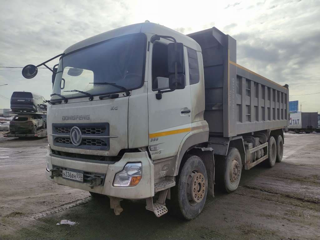 Dongfeng DFH 8x4 Самосвал - 1