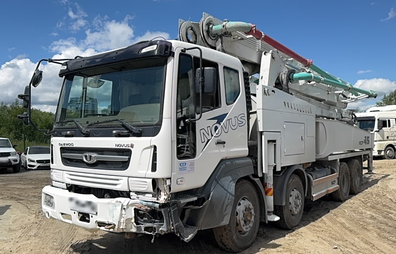 Daewoo Novus 8x4 Автобетононасос - 1