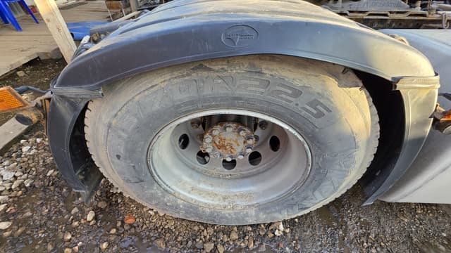 Камаз 5490 4x2 Седельный тягач - 9