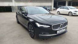 Volvo S90 - 2