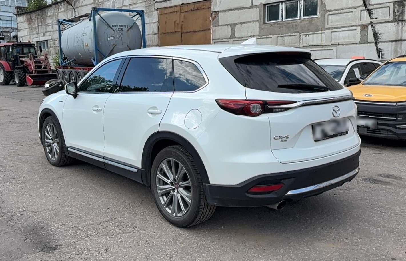 Mazda CX-9 - 4