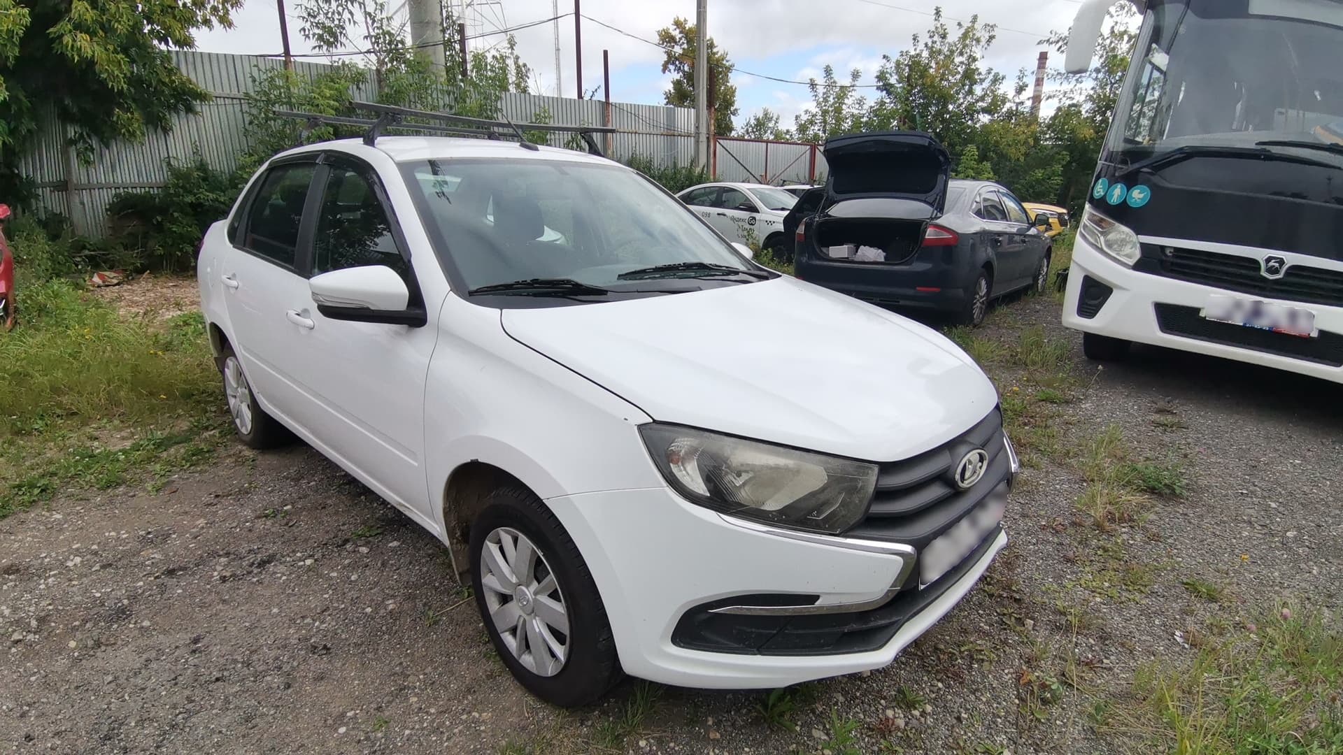 Lada Granta седан - 2