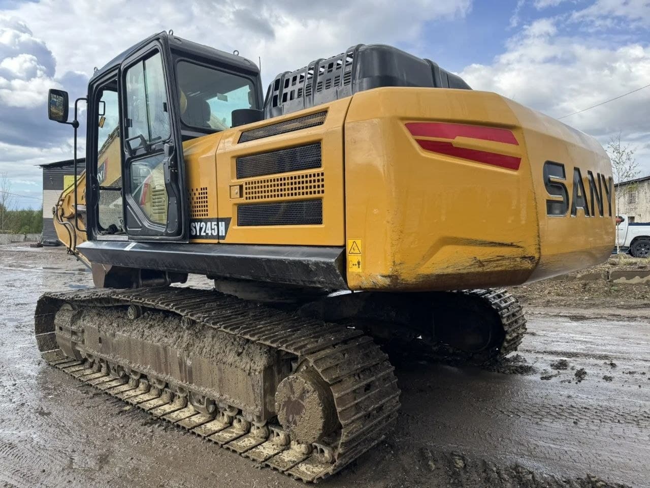 Sany SY245 Экскаватор-перегружатель - 4
