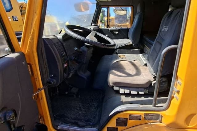 Мегатрон 4589* на шасси КамАЗ 65115 6x4 Зерновоз - 6