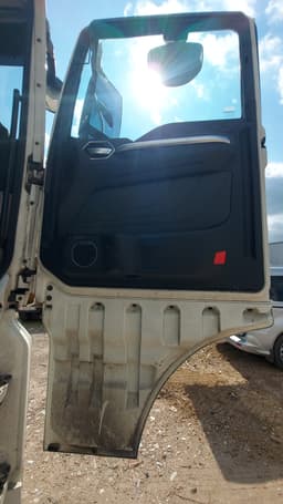 Sitrak C7H 4x2 Седельный тягач - 7