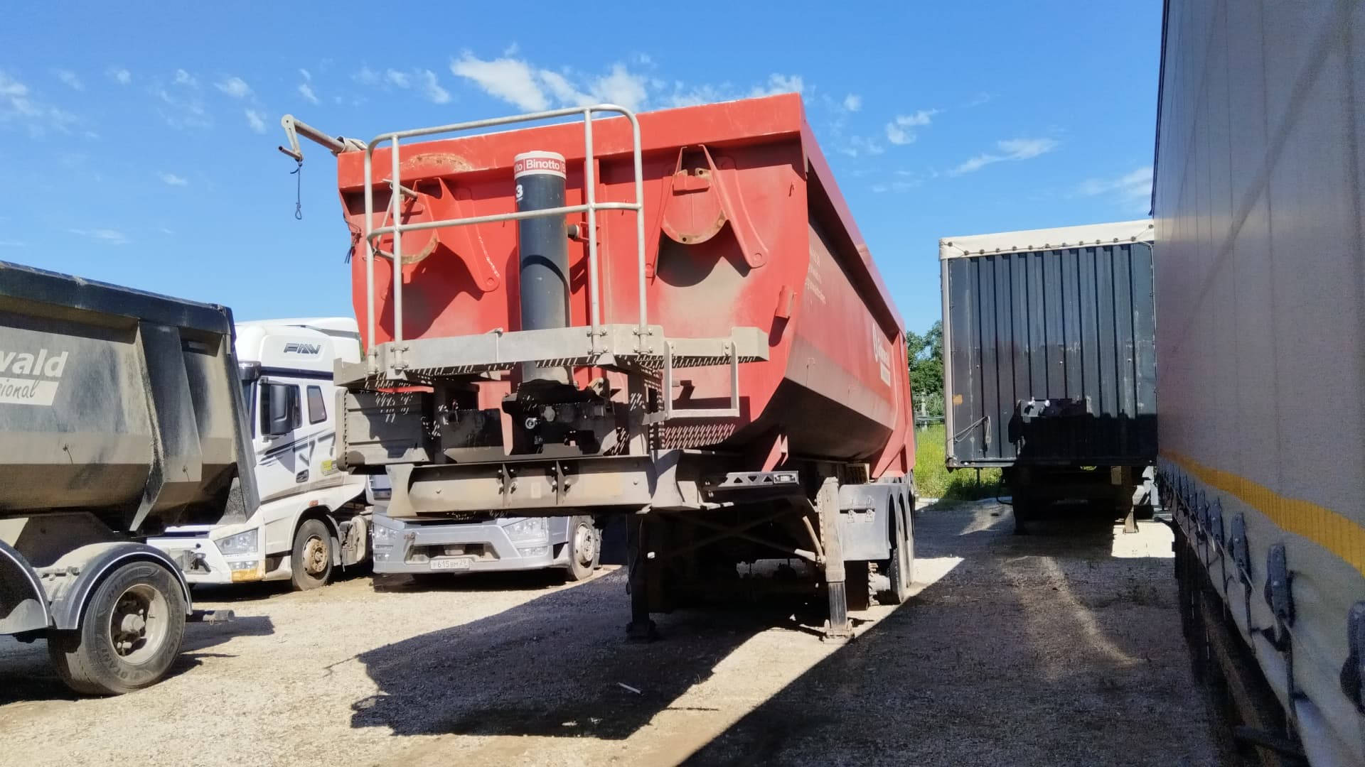 Grunwald 9453 Полуприцеп самосвальный - 1