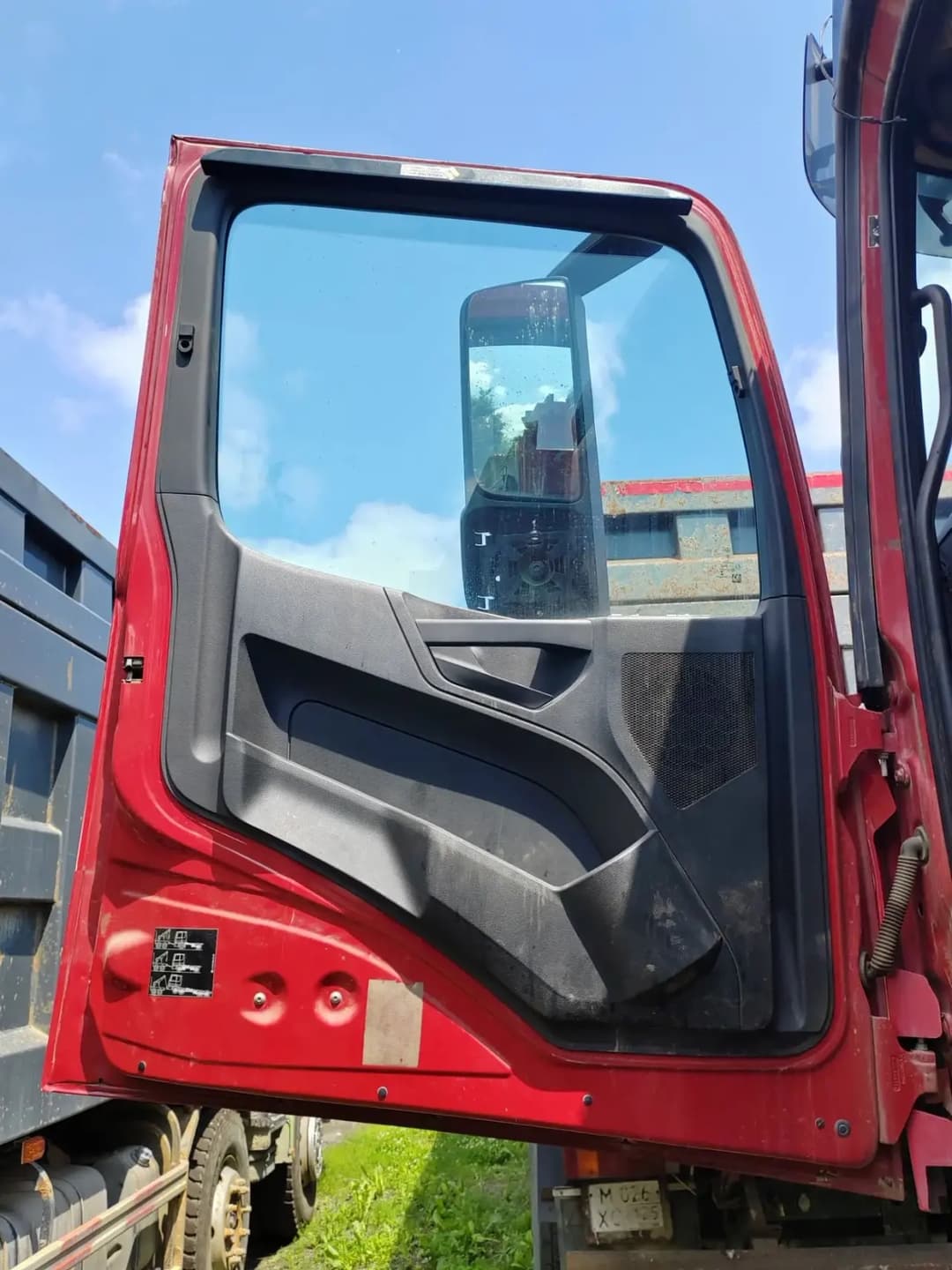 Mercedes-Benz Arocs 8x4 Самосвал - 6