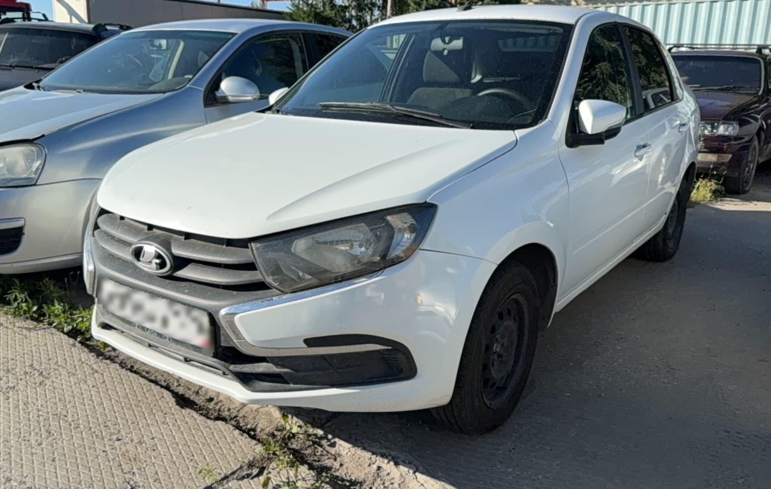 Lada Granta седан - 1