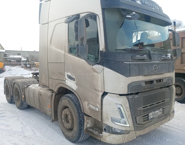 Volvo FM 6x4 Седельный тягач - 2