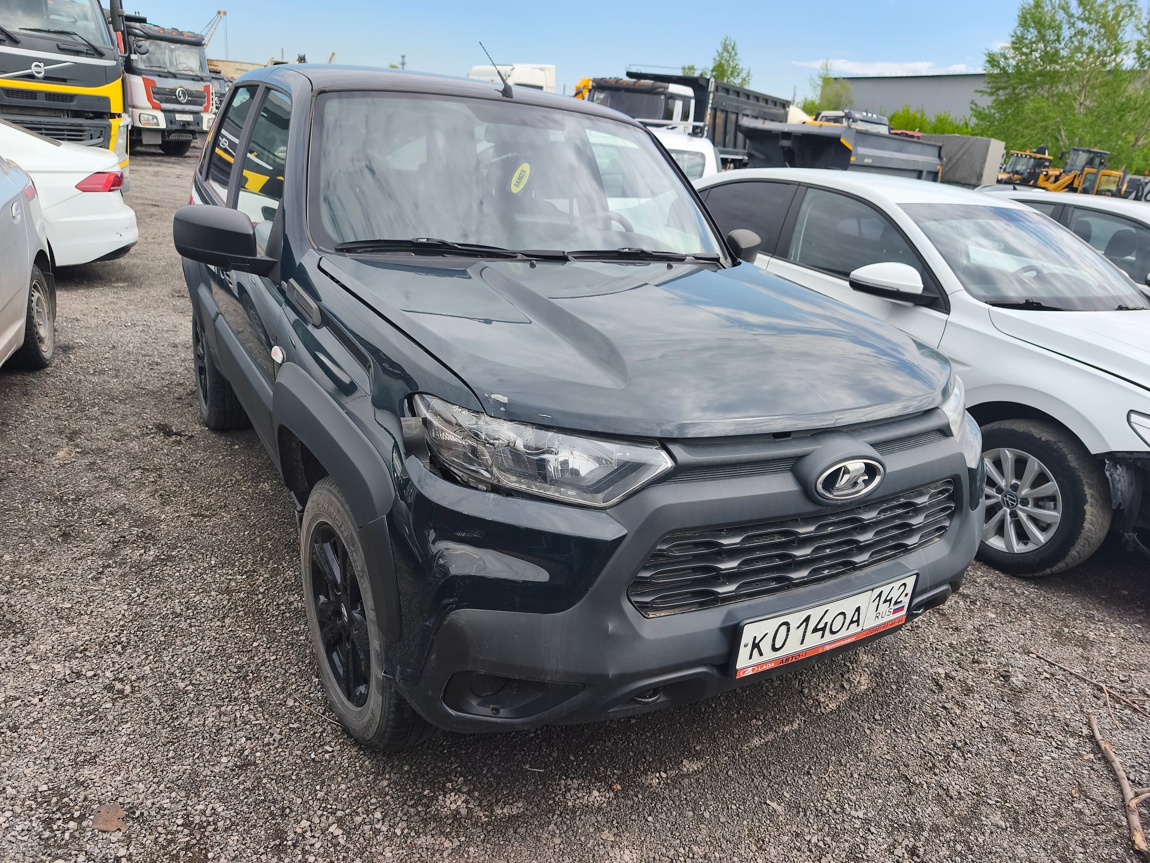 Lada Niva Travel - 1