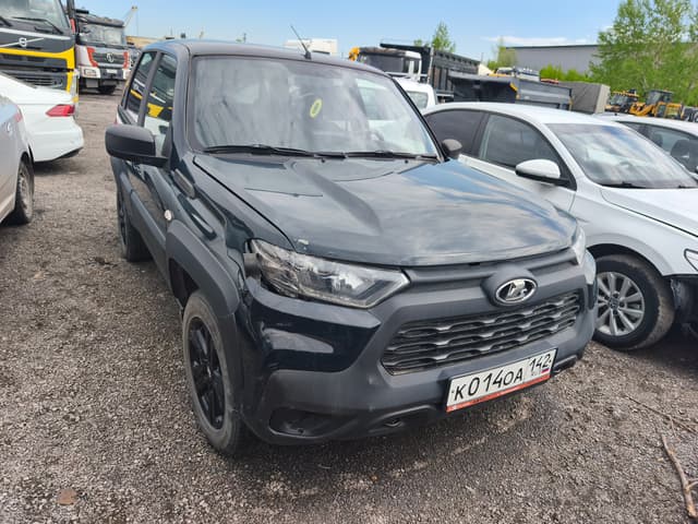 Lada Niva Travel - 1