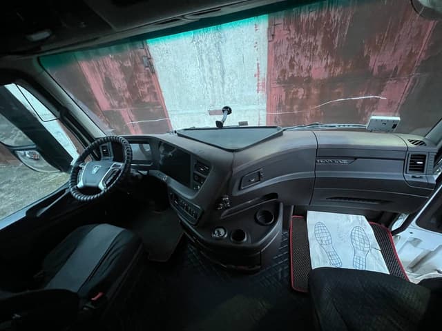 Камаз М1946 4x2 Седельный тягач - 5