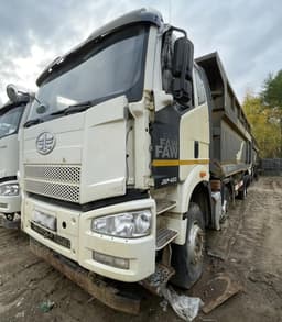 FAW CA 3310 8x4 Самосвал - 1