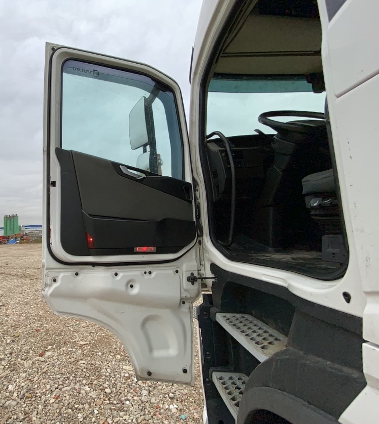 Volvo FH 4x2 Седельный тягач - 7