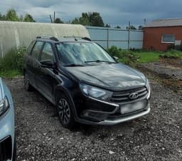 Lada Granta Cross - 2
