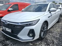 Chery ARRIZO 8 - 1