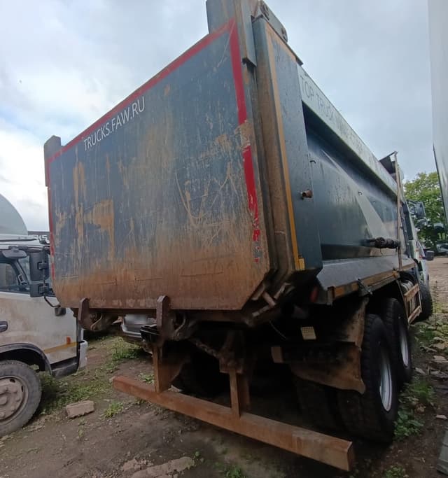 FAW J6* 6x4 Самосвал - 3