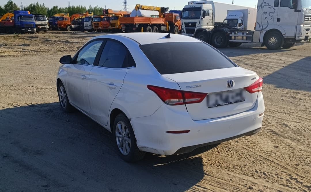 Changan Alsvin - 4