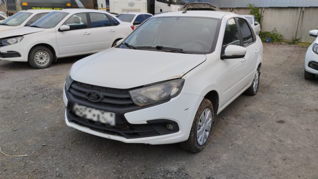 Lada Granta седан - 1