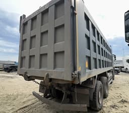 FAW J6 8x4 Самосвал - 3