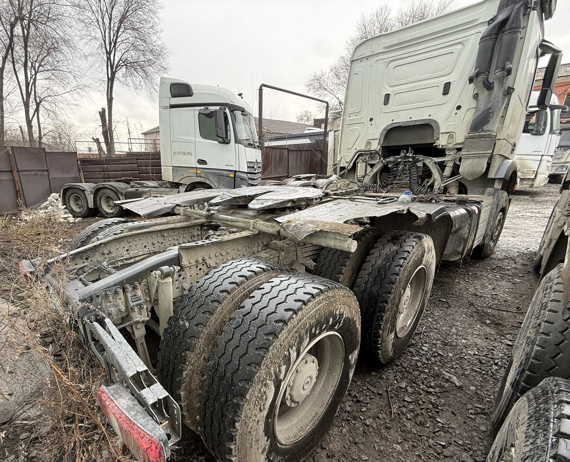 Mercedes-Benz Actros 6x4 Седельный тягач - 3