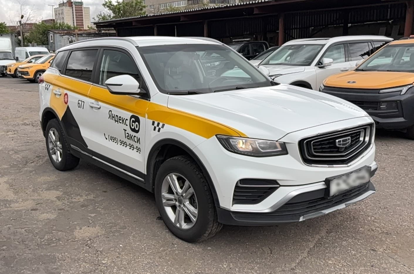 Geely Atlas Pro - 2