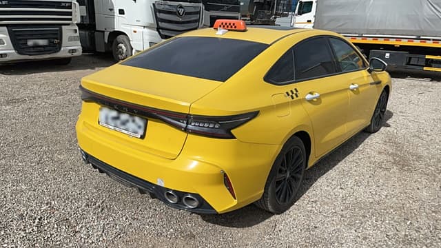 Chery ARRIZO 8 - 3