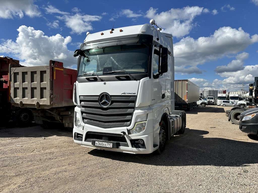 Mercedes-Benz Actros 4x2 Седельный тягач - 1