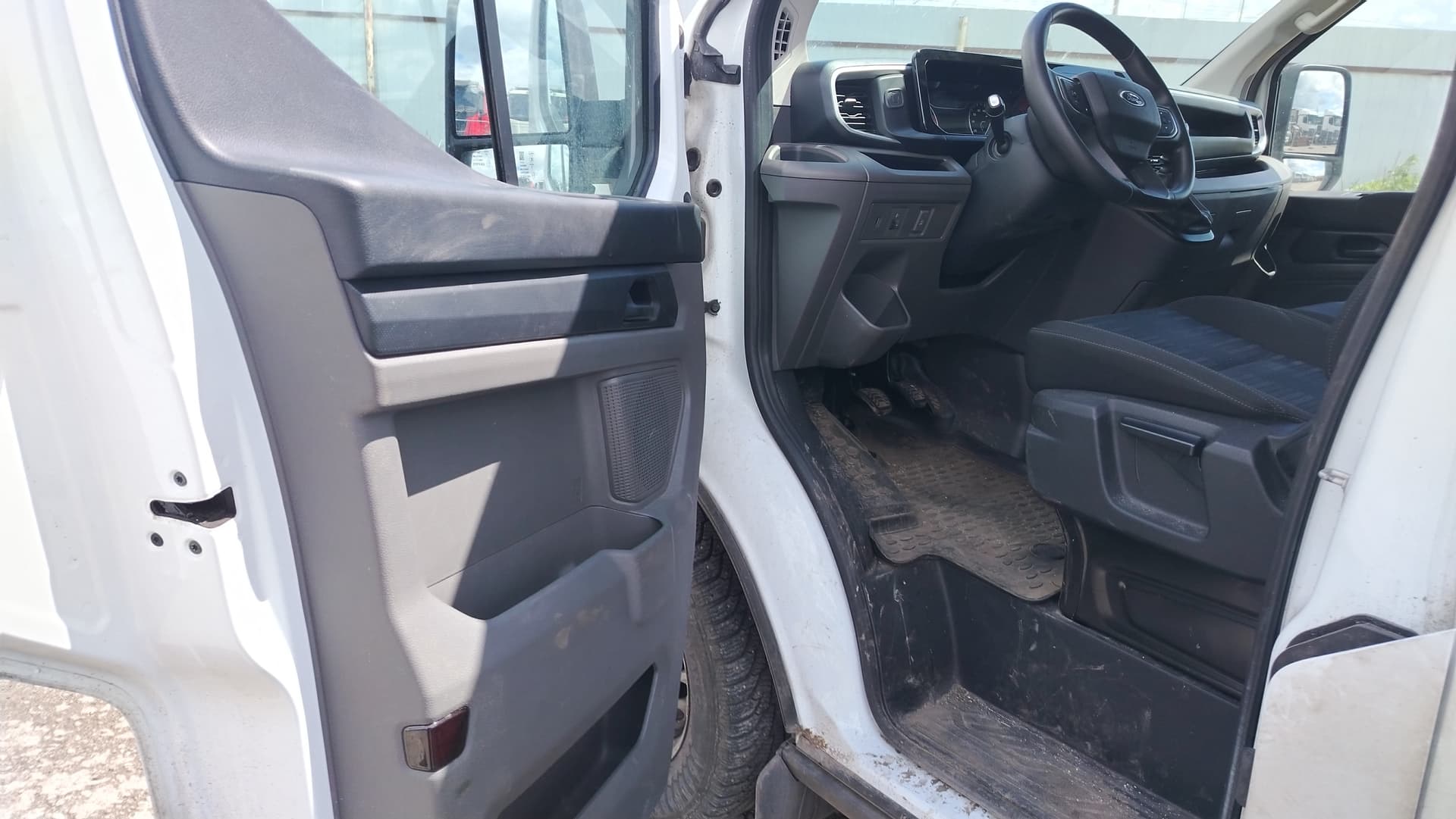 Ford Transit Цельнометаллический - 8