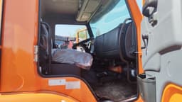 Кран Центр "Камаз" 6590* на шасси КамАЗ 65115 6x4 Бортовой с КМУ - 8