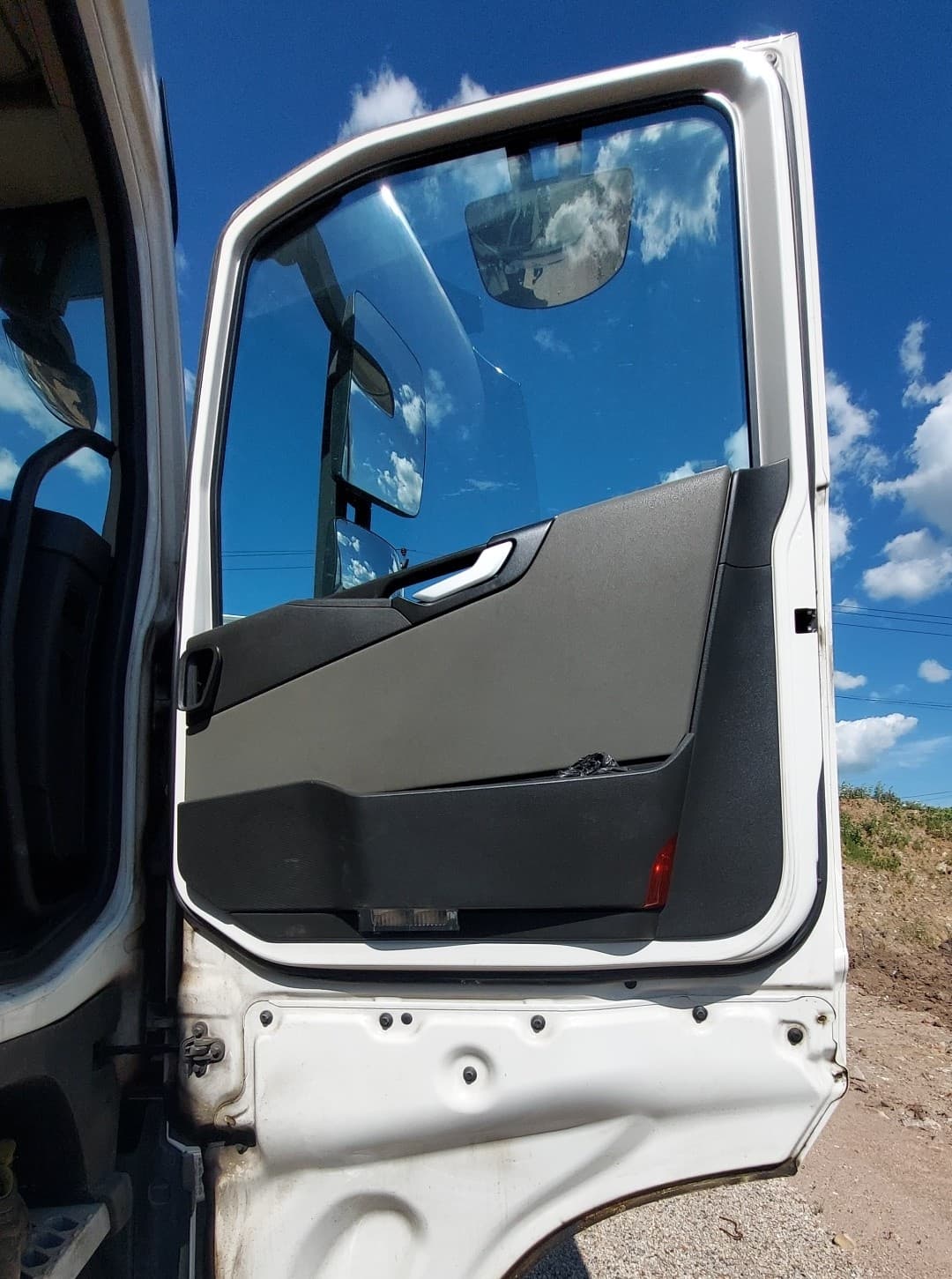 Volvo FH 4x2 Седельный тягач - 7