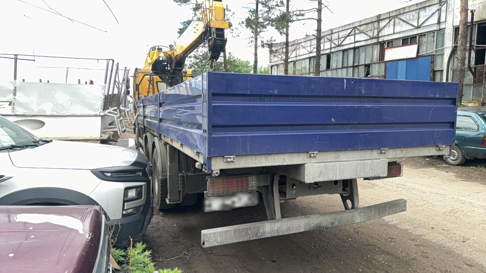 Пк Юбо-Сумотори 4591* на шасси FAW CA 3250 6X4 Бортовой с КМУ - 4