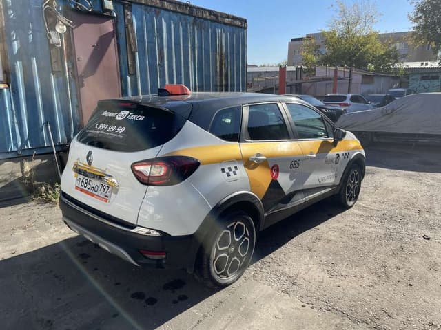 Renault Kaptur - 3