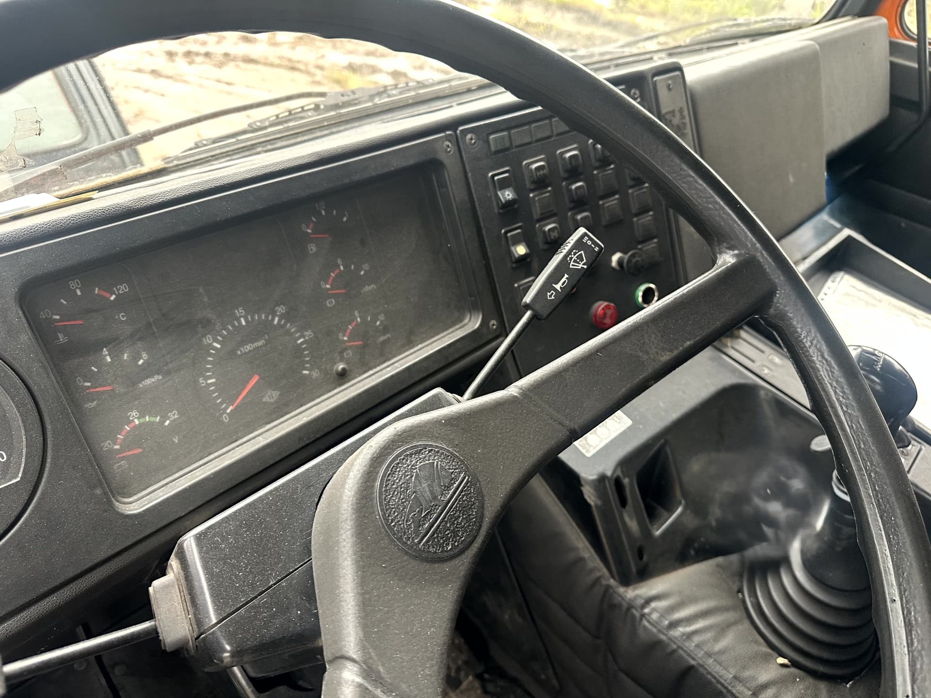 Купава 6731* на шасси МАЗ 5516Х5 6x4 Самосвал - 5