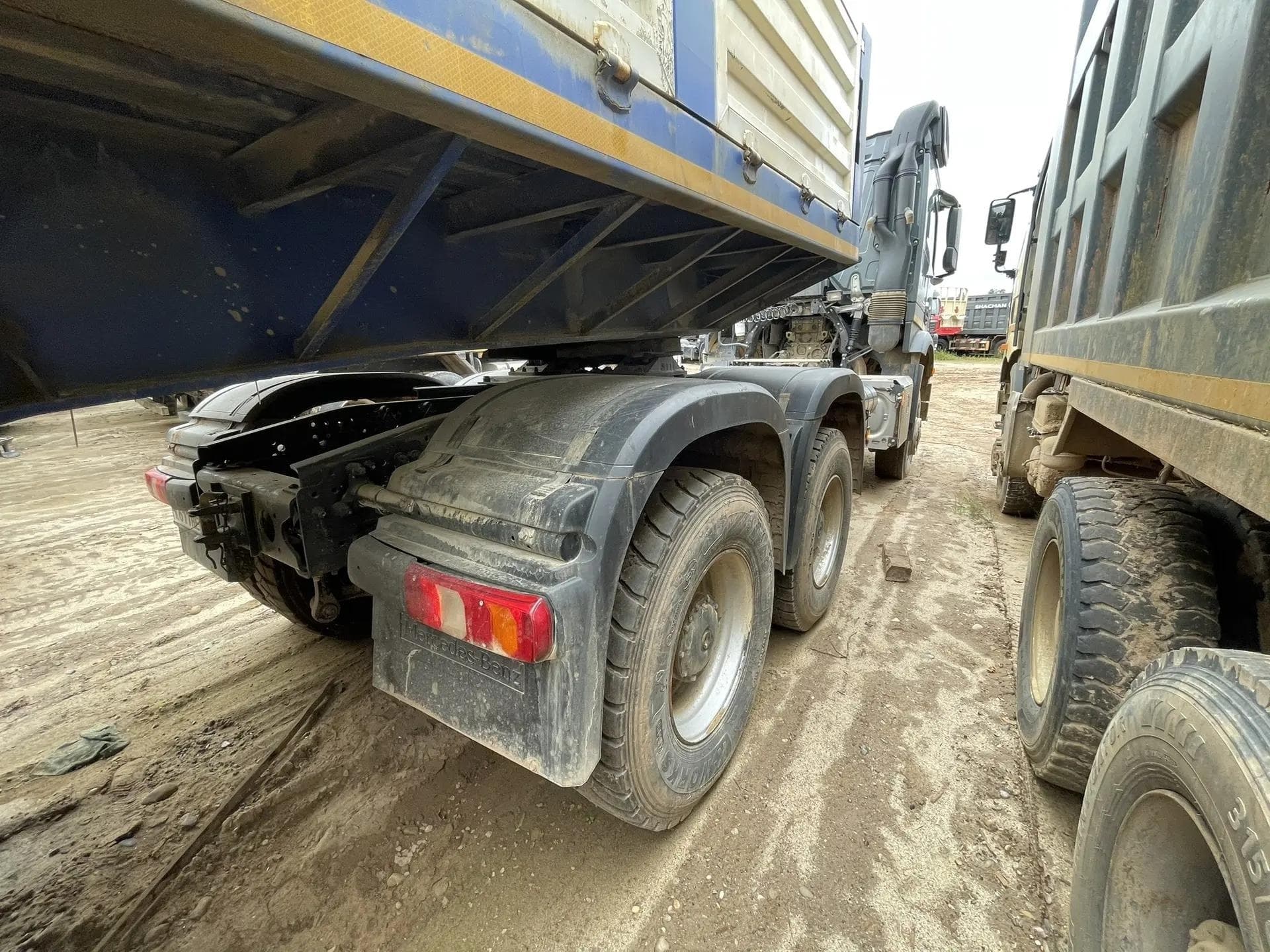 Mercedes-Benz Arocs 6x6 Седельный тягач - 3