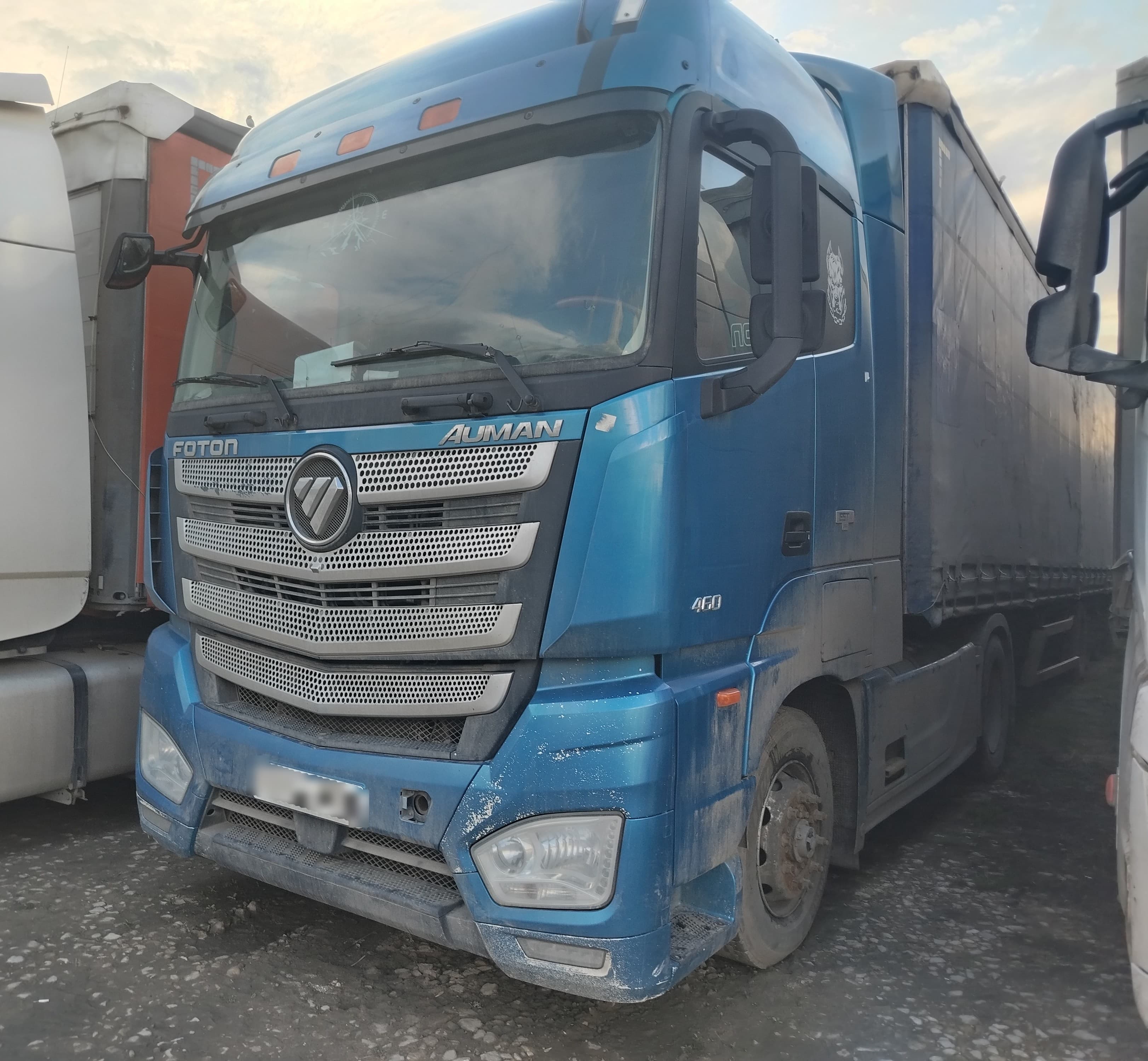 Foton AUMAN 4x2 Седельный тягач - 1
