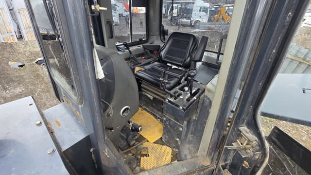 Beezone D* Бульдозер - 6