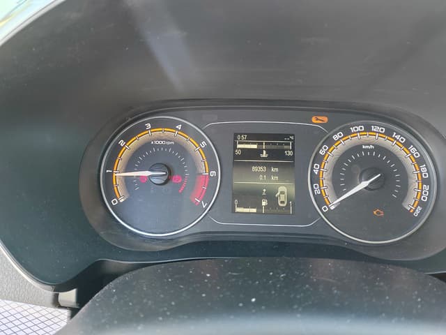 Lada Vesta седан - 6