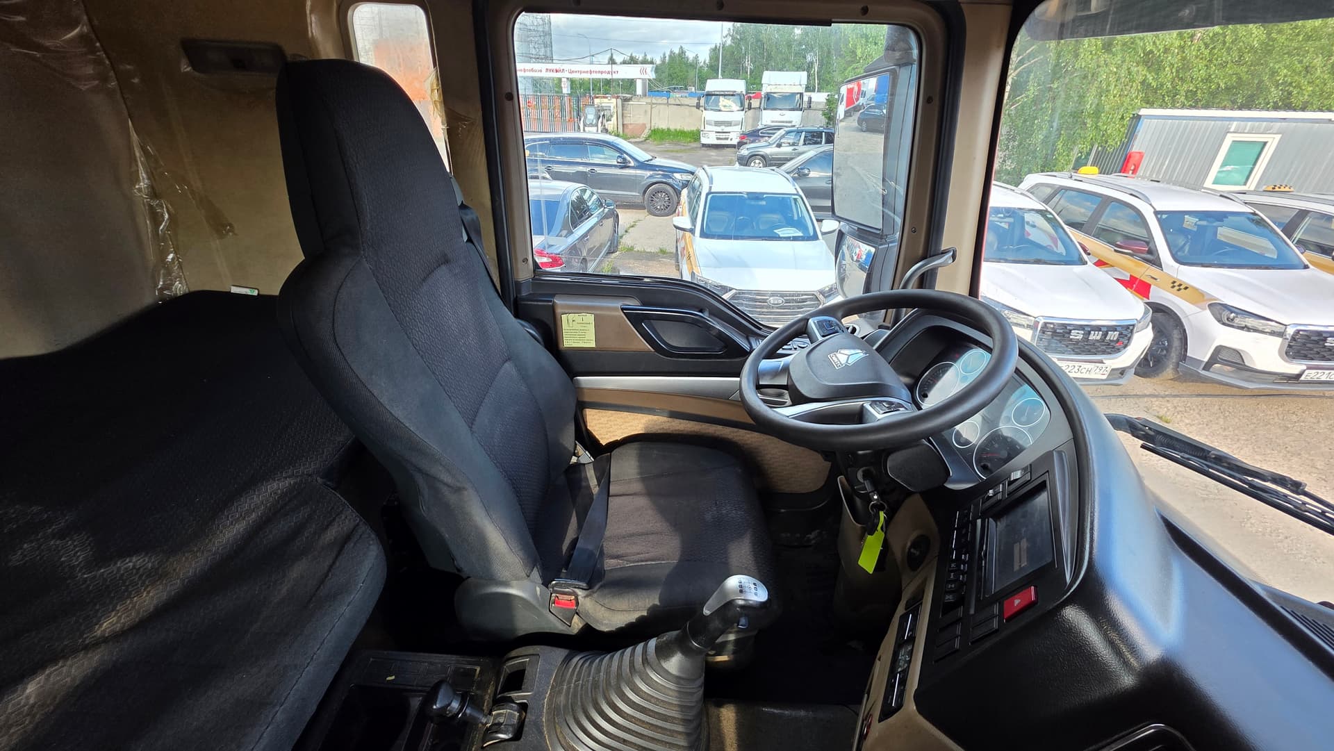 Howo T5G 6x4 Самосвал - 6