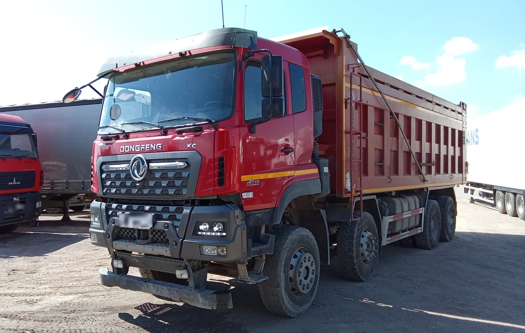Dongfeng KC 8x4 Самосвал - 1