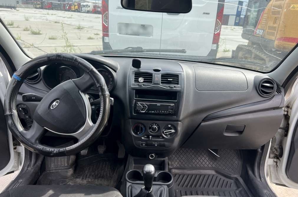 Lada Granta лифтбек - 5