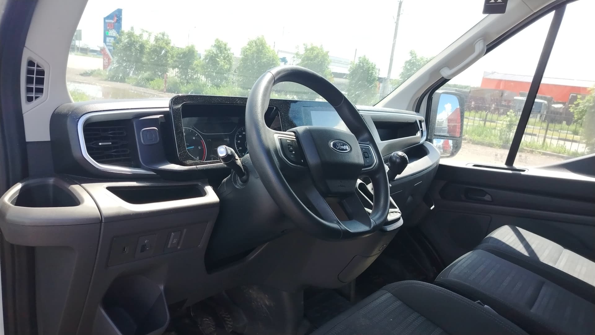 Ford Transit Цельнометаллический - 5