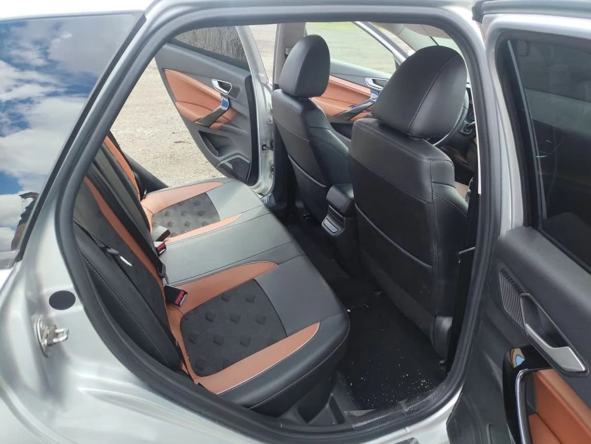 Lada Vesta SW Cross - 9
