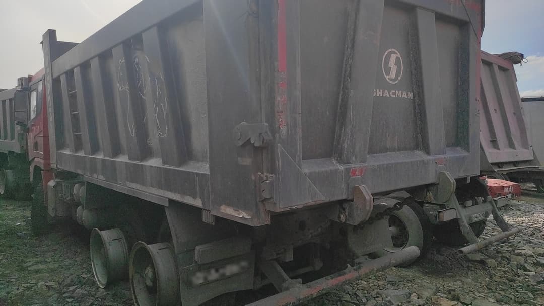 Shacman (Shaanxi) SX* 6x6 Самосвал - 4